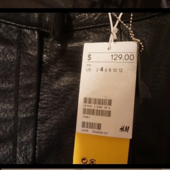 H&M Black Mini Genuine Leather Skirt. Condition is NWOT premium quality limited - Picture 13 of 13
